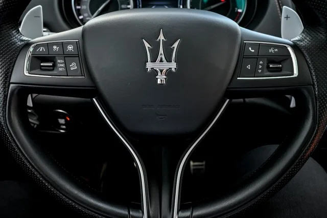 Used 2022 GRAY Maserati Modena image 40