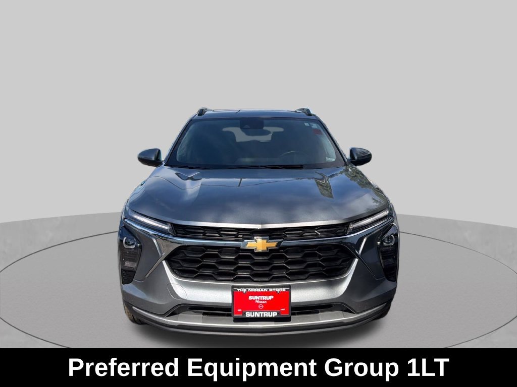 Used 2024 Gray Chevrolet LT image 10