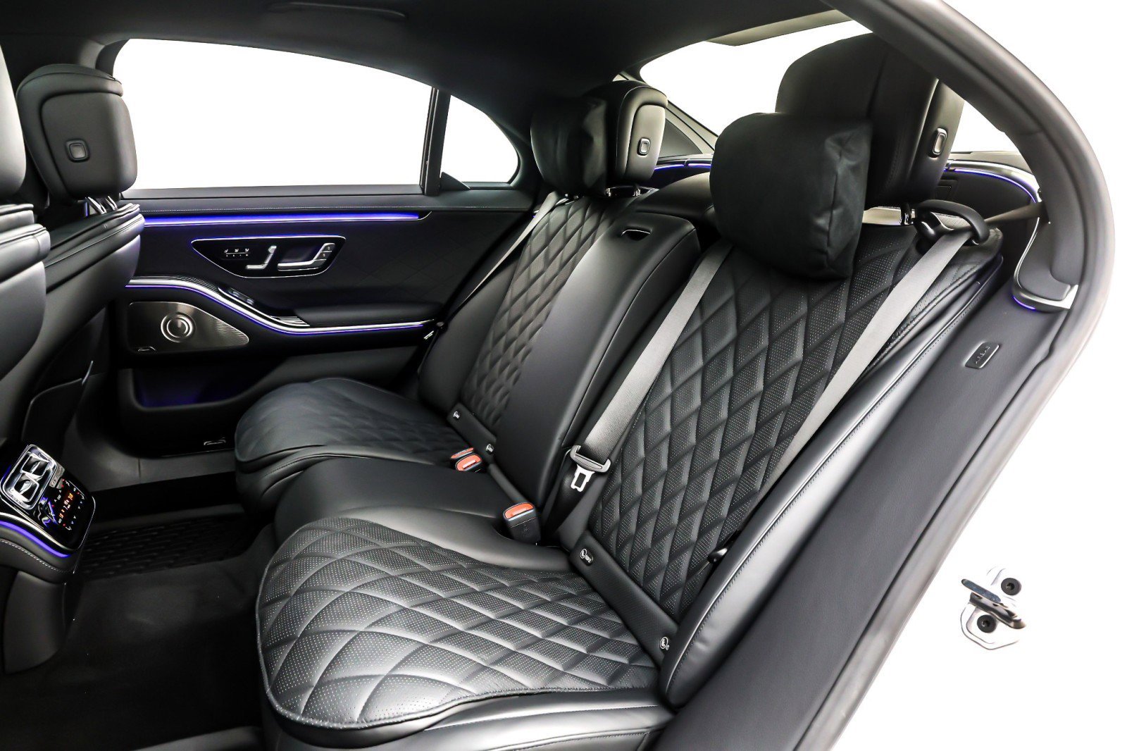 2025 Mercedes-Benz S-Class S 580 - Photo 27