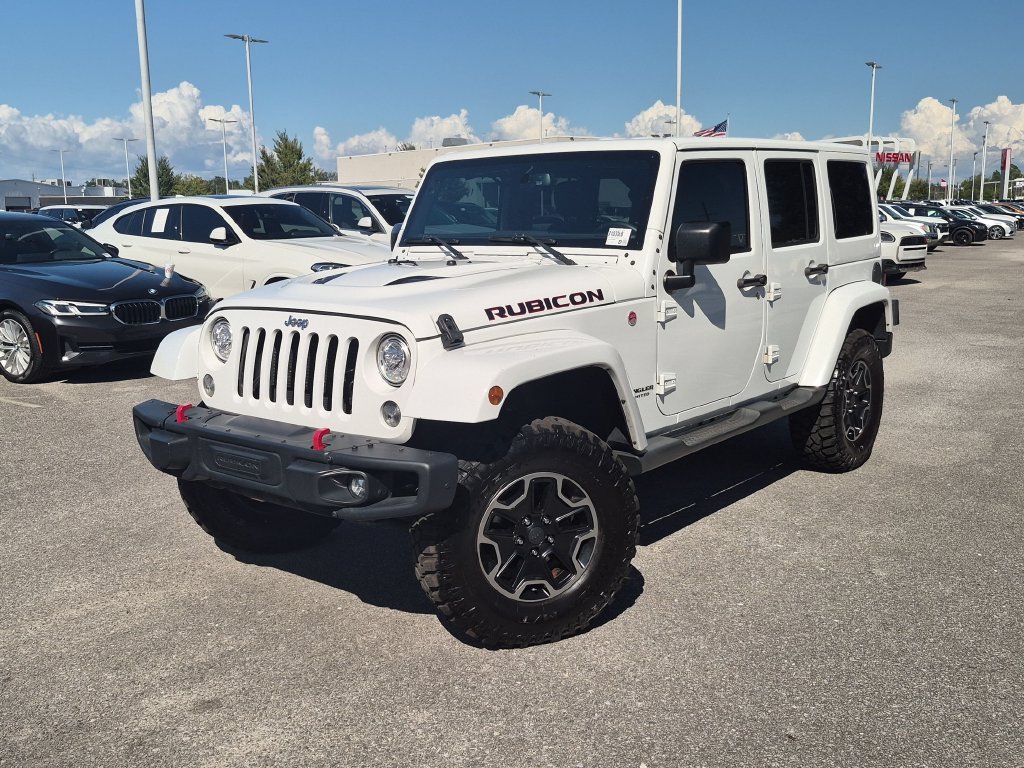 Used 2017 White Jeep Unlimited Rubicon image 2