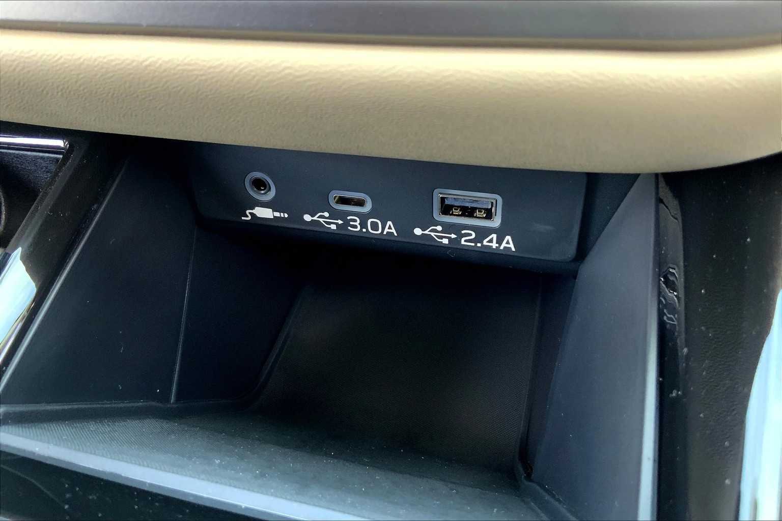 2025 Subaru Legacy Limited - Photo 15