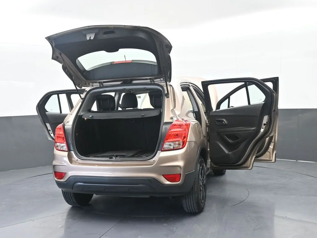 Used 2018 Sandy Ridge Metallic Chevrolet LS image 71