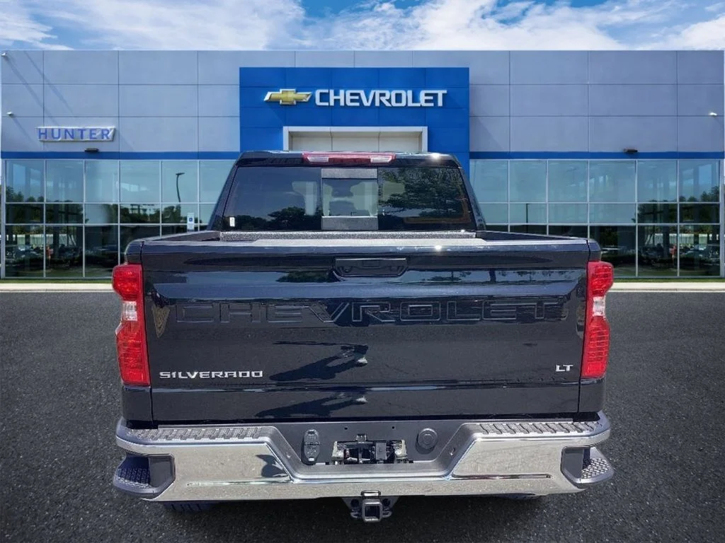 New 2026 Black Chevrolet LT image 3