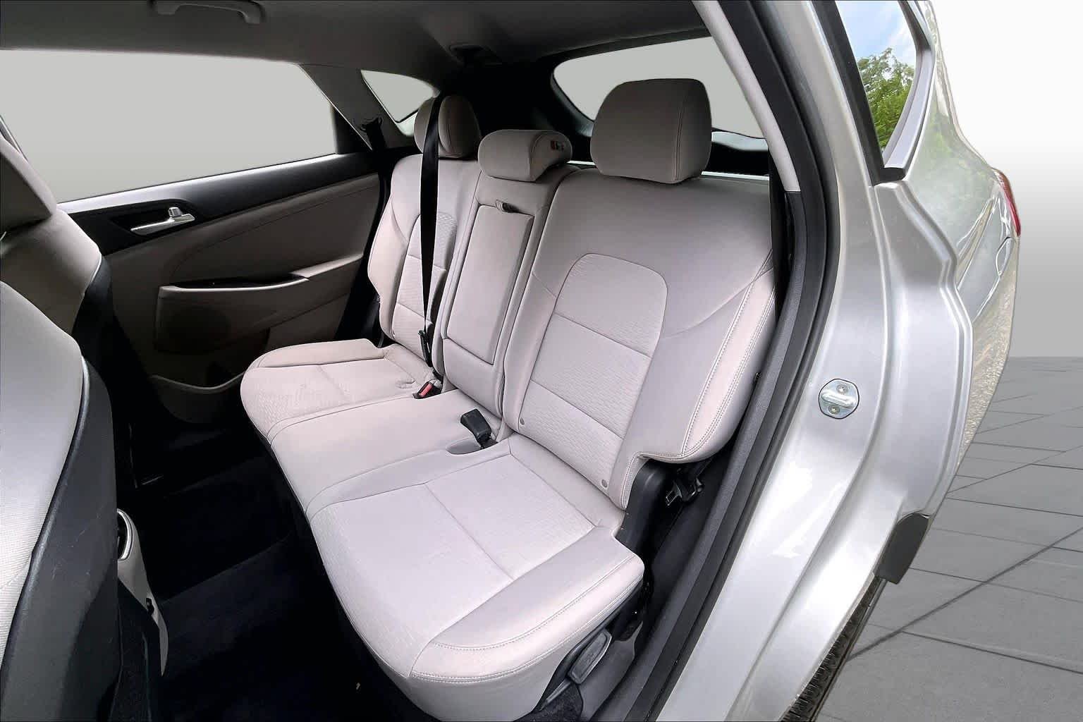 Used 2020 Stellar Silver Hyundai SEL image 20