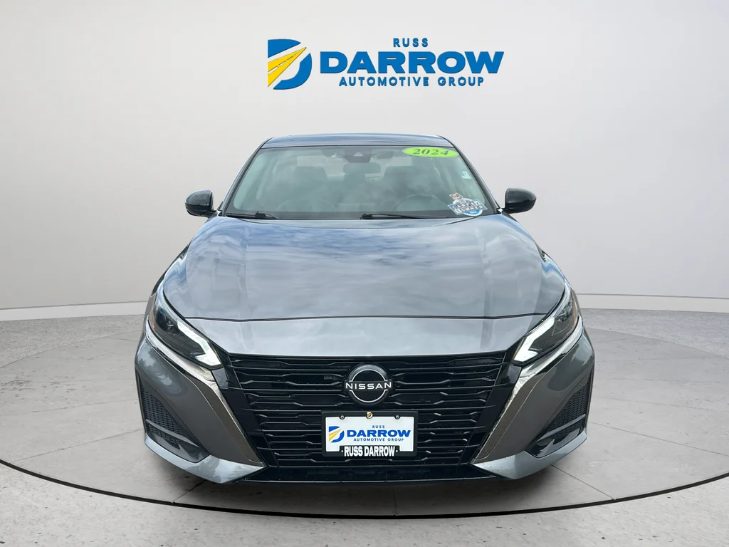 Used 2024 Gray Nissan 2.5 SR image 8
