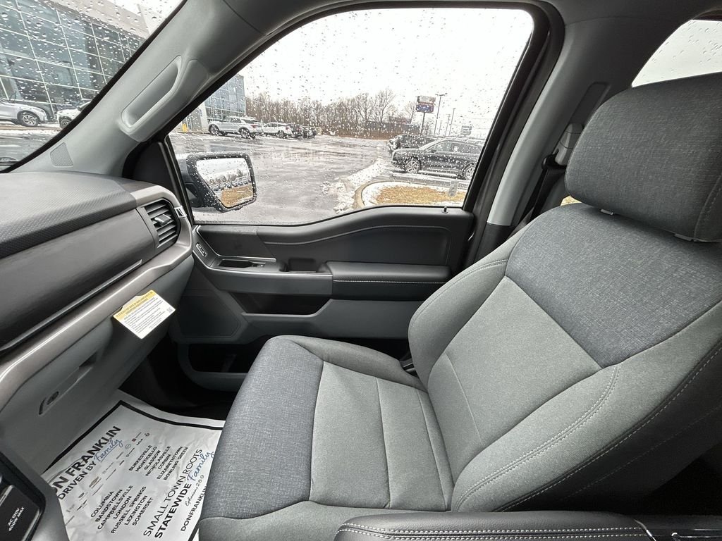 2026 Ford F-150 XLT - Photo 13