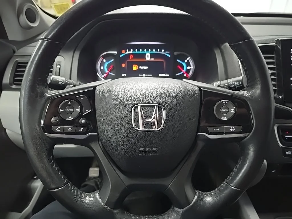 Used 2022 Gray Honda EX-L image 19