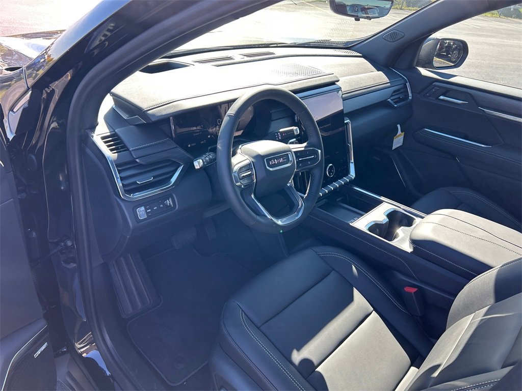 2026 GMC ACADIA - Image 16