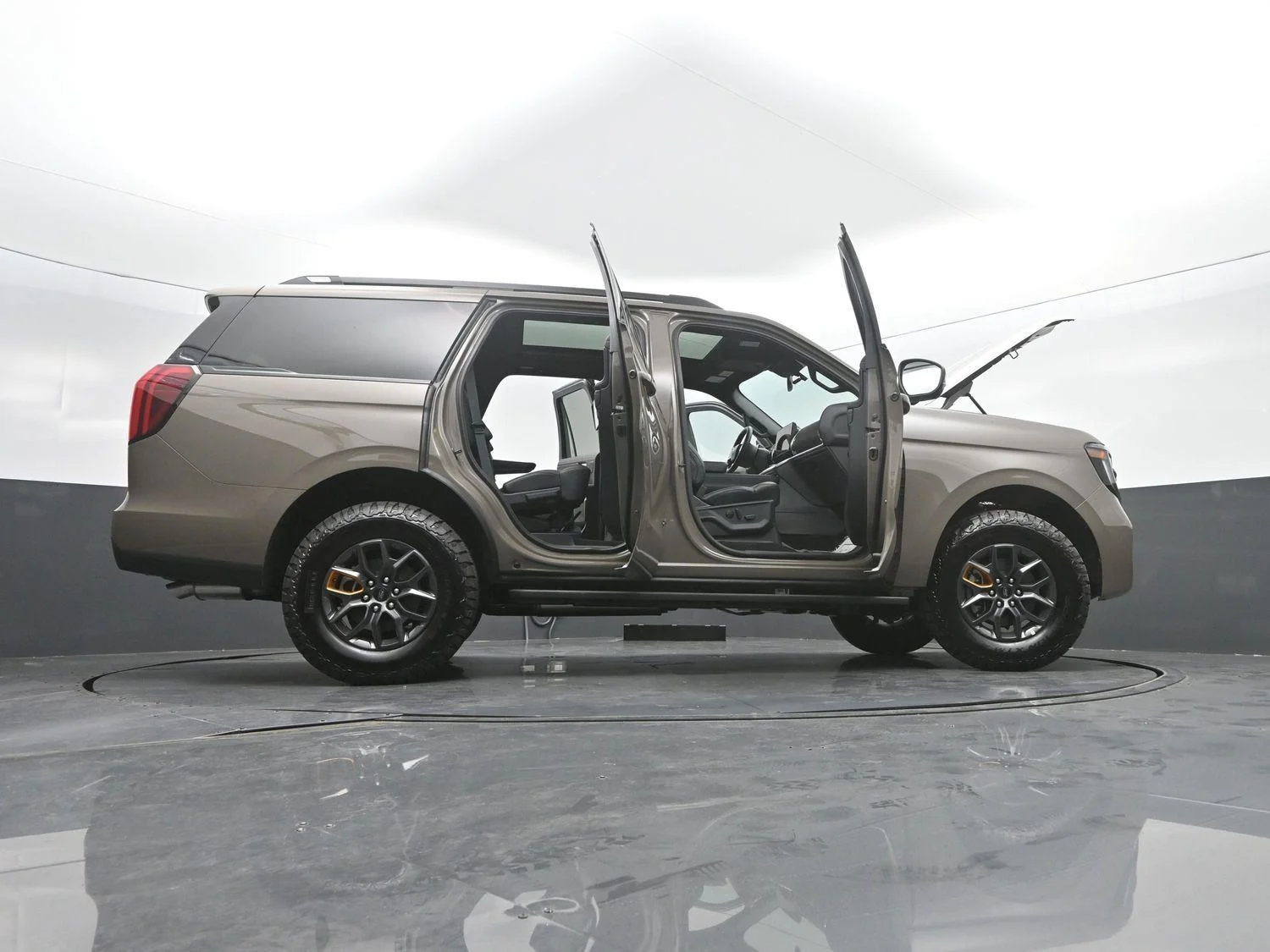 New 2027 Marsh Gray Ford Tremor® image 54