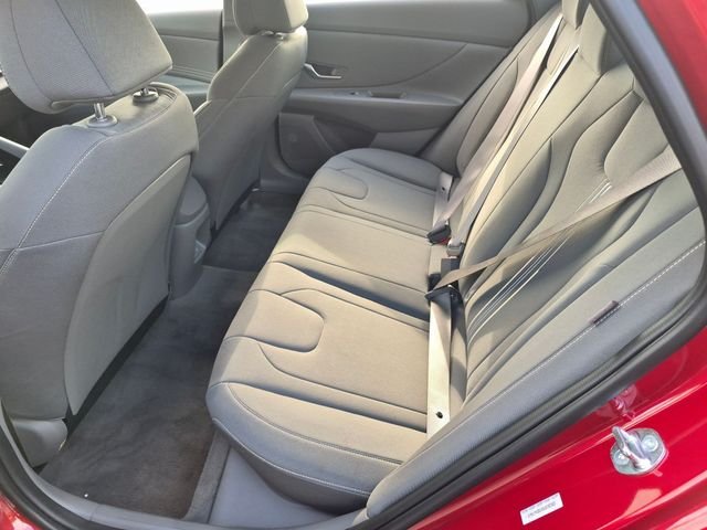 Certified Used 2025 Red Hyundai SEL Sport image 22