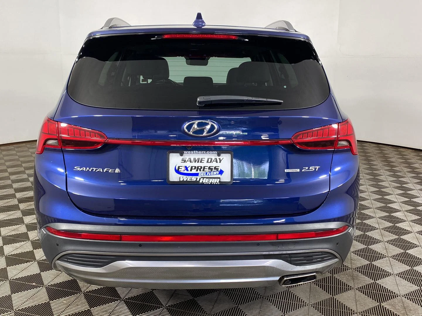 Used 2021 Stormy Sea Hyundai Limited image 5