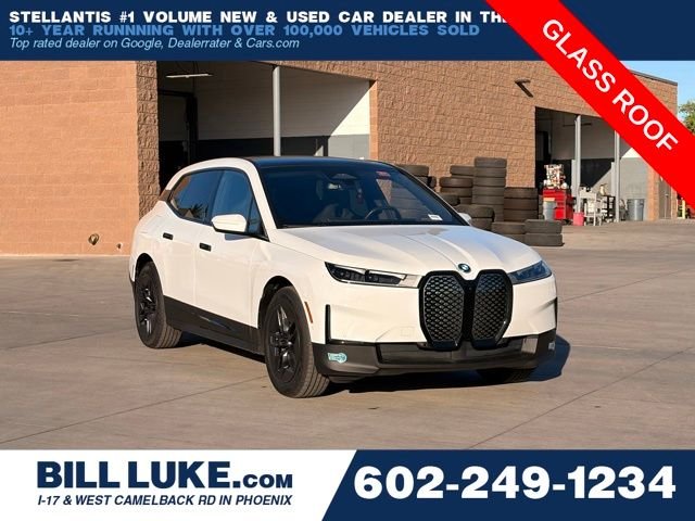 2024 BMW iX xDrive50's photo