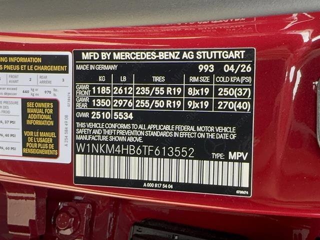 New 2026 MANUFAKTUR Patagonia Red Metallic Mercedes-Benz AWD GLC 300 4MATIC® 4dr SUV image 32