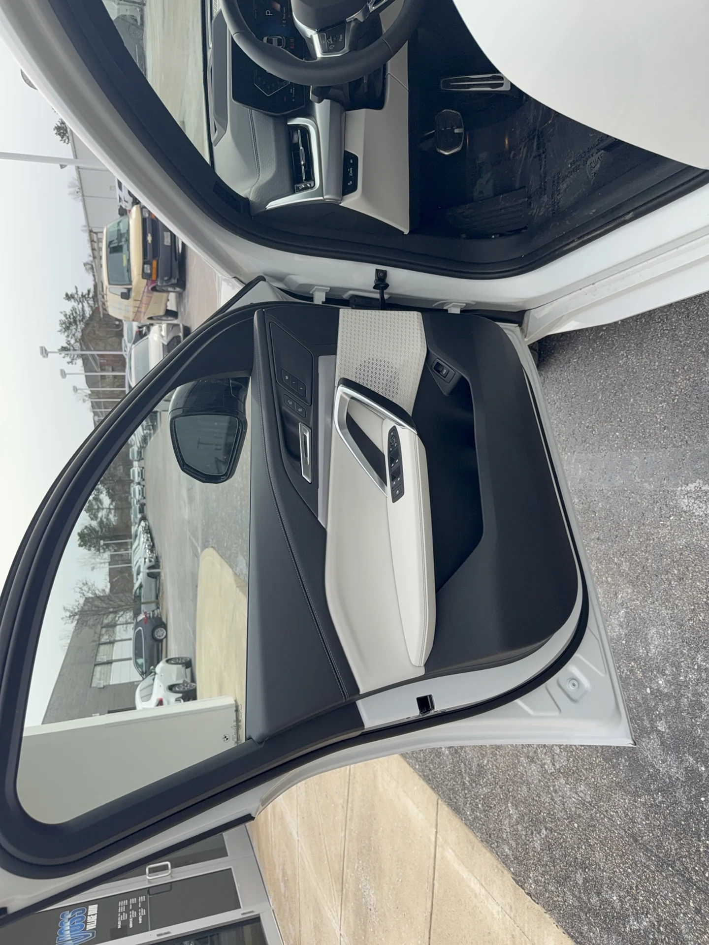 New 2026 Alpine White BMW xDrive28i image 6