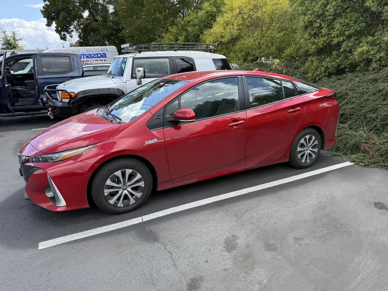 Used 2021 Supersonic Red Toyota Limited image 2