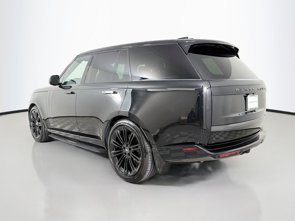 Certified Used 2025 Black Land Rover SE image 7