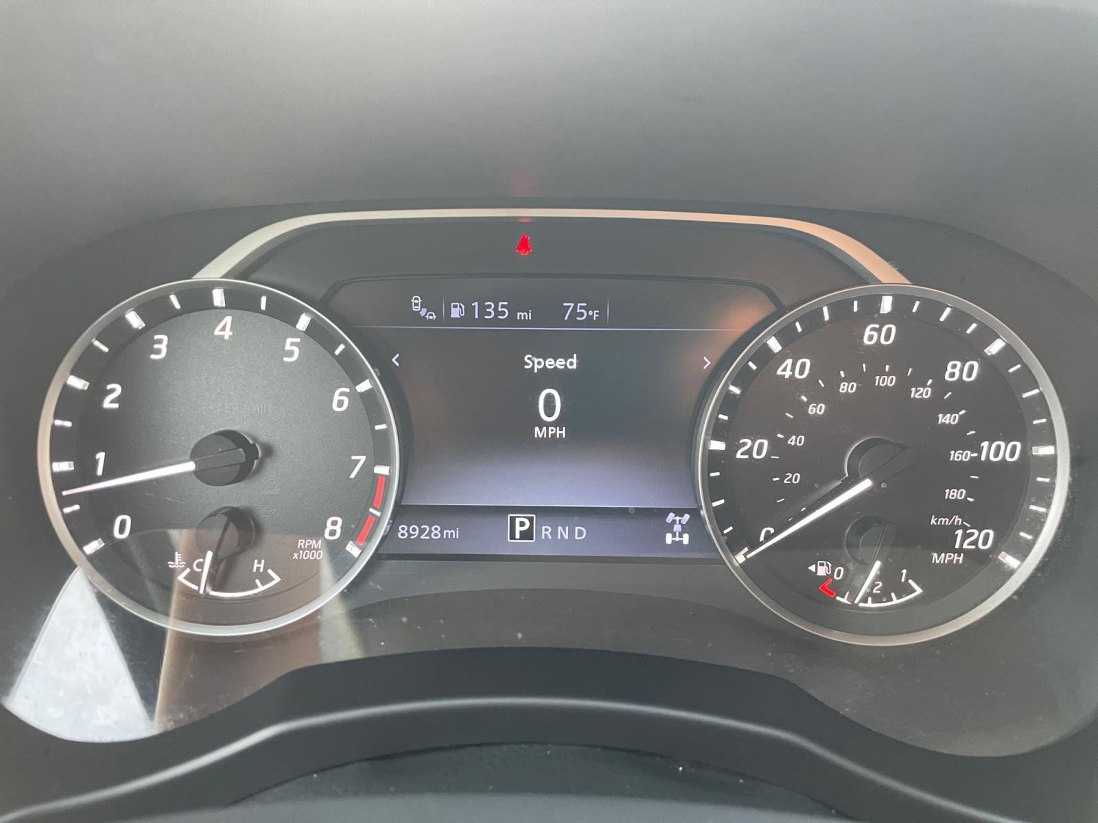 Used 2025 Glacier White Nissan SV image 17