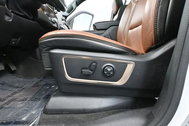 Used 2020 White Ram Limited image 22