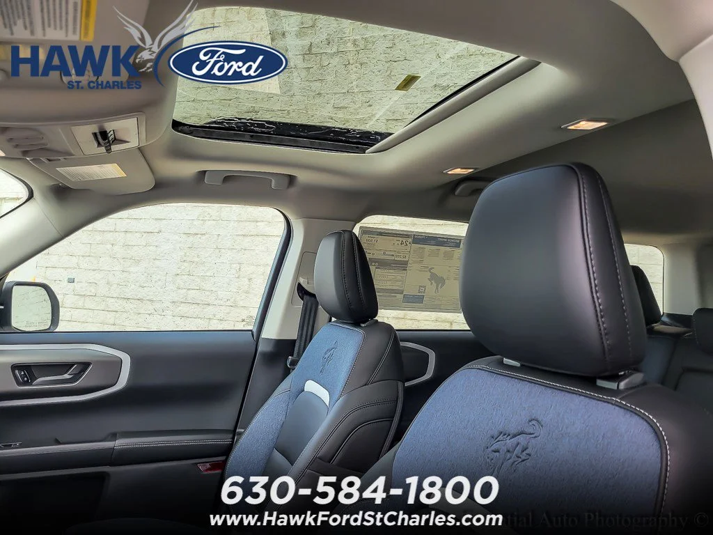 New 2025 Oxford White Ford Outer Banks® image 8