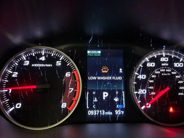 Used 2019 Blue Mitsubishi ES image 10