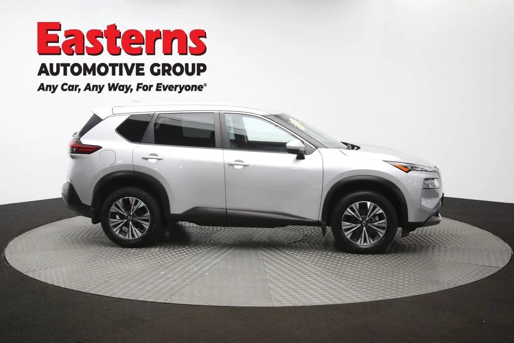 Used 2023 Silver Nissan SV image 42