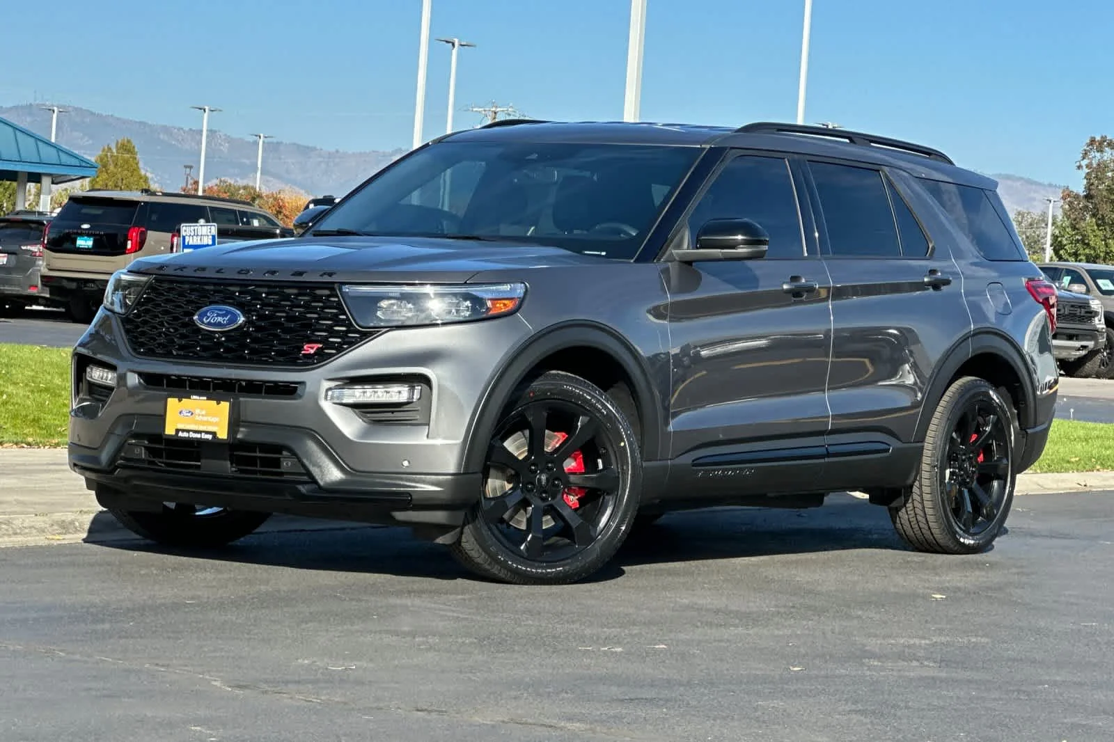 2022 Ford Explorer ST