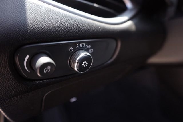 Used 2025 Gray Chevrolet LS image 17