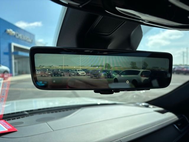 Used 2021 Silver JEEP Overland image 23