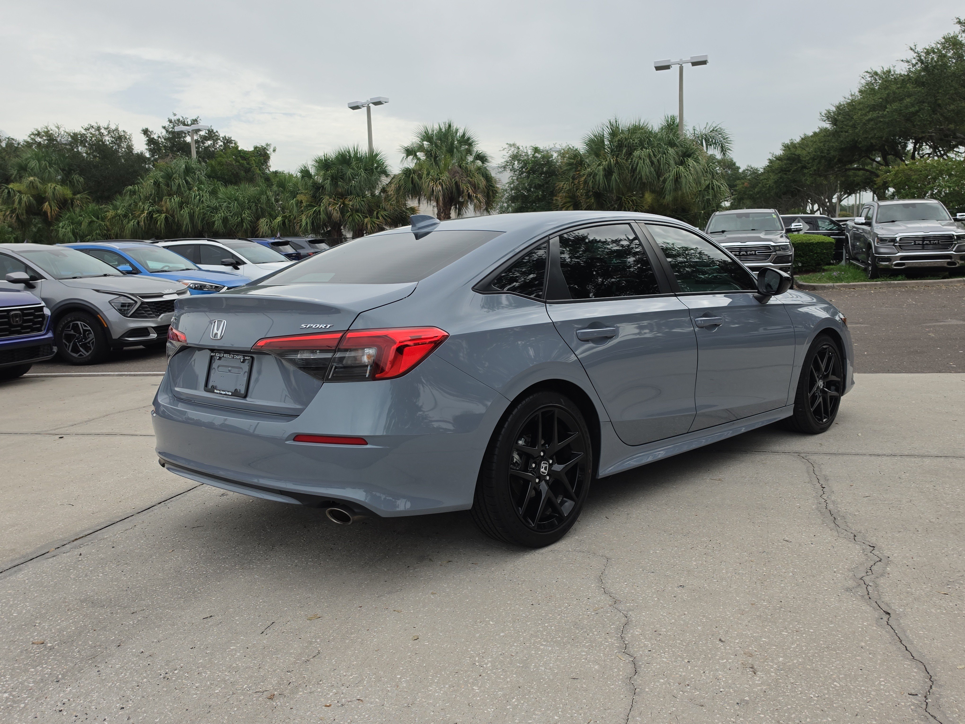 Used 2024 Morning Mist Metallic Honda Sport image 8
