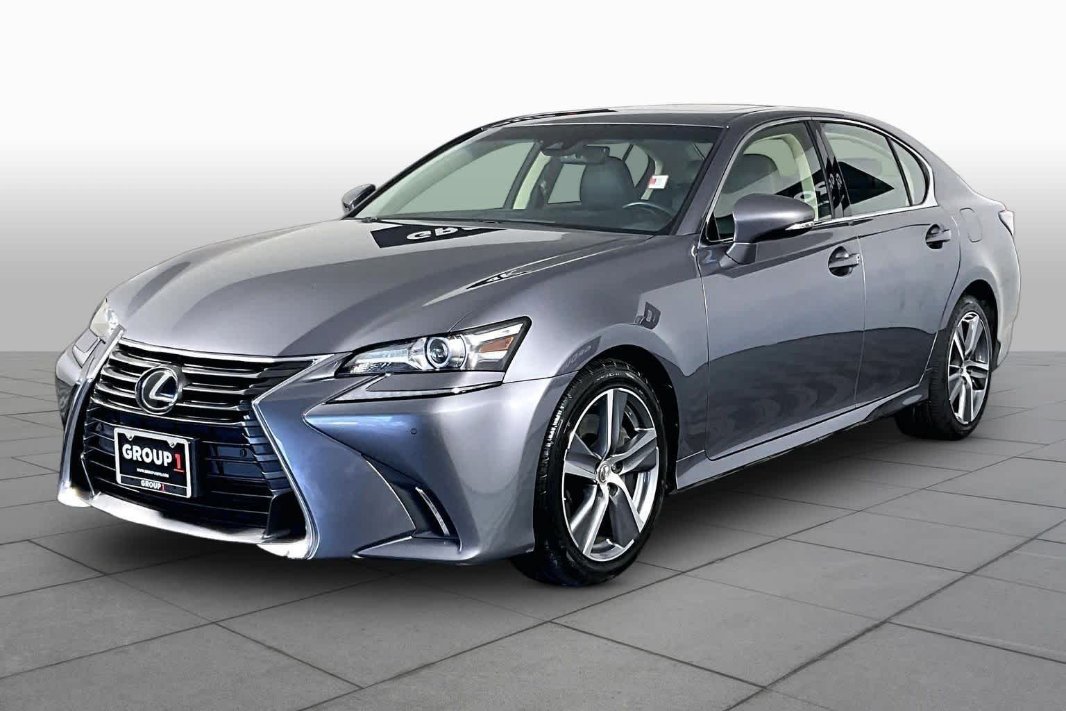 Used 2016 Nebula Gray Pearl Lexus  image 9