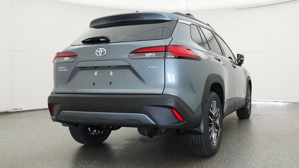 New 2026 Celestite Toyota XLE image 15