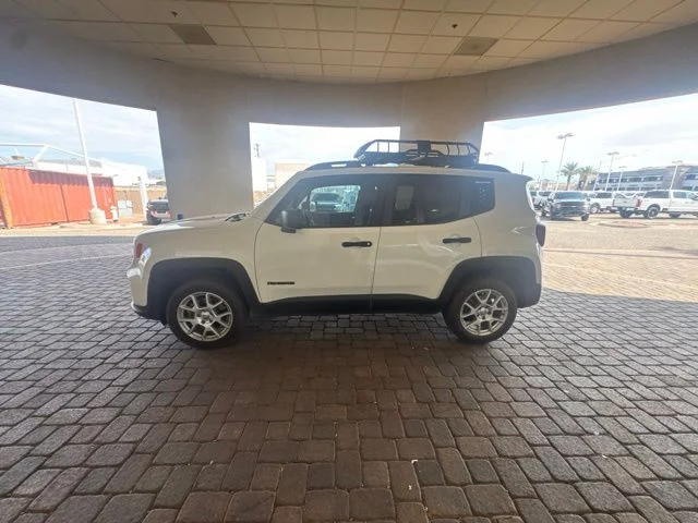 Used 2020 Alpine White Clearcoat Jeep Sport image 2
