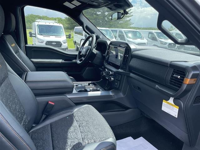 New 2026 Carbonized Gray Metallic Ford Tremor® image 68