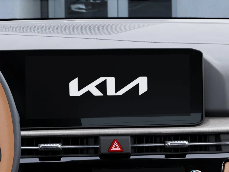 New 2027 Glacial White Pearl / Black Ro Kia X-Line image 20