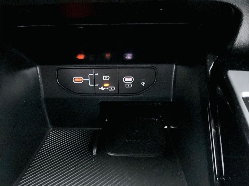 Used 2024 Gravity Gray Kia X-Line SX Prestige image 28