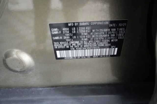 Certified Used 2022 Green Metallic Subaru Limited image 22