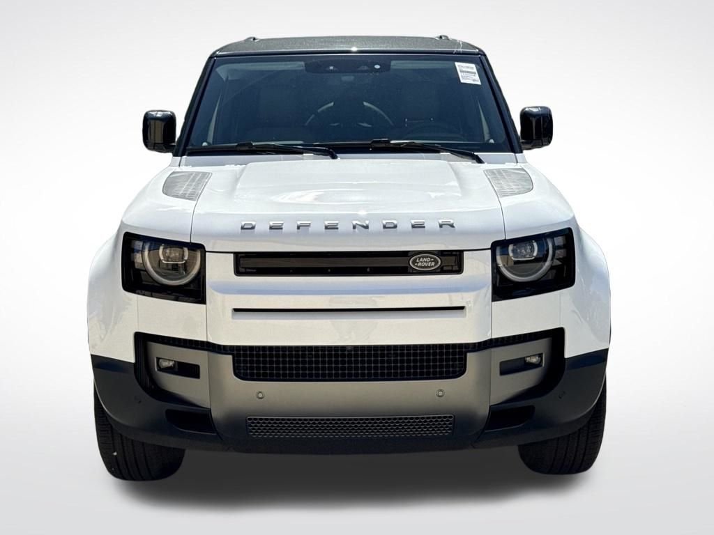 New 2026 White Land Rover S image 2