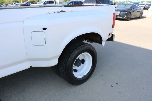 Used 1996 White Ford XL image 26