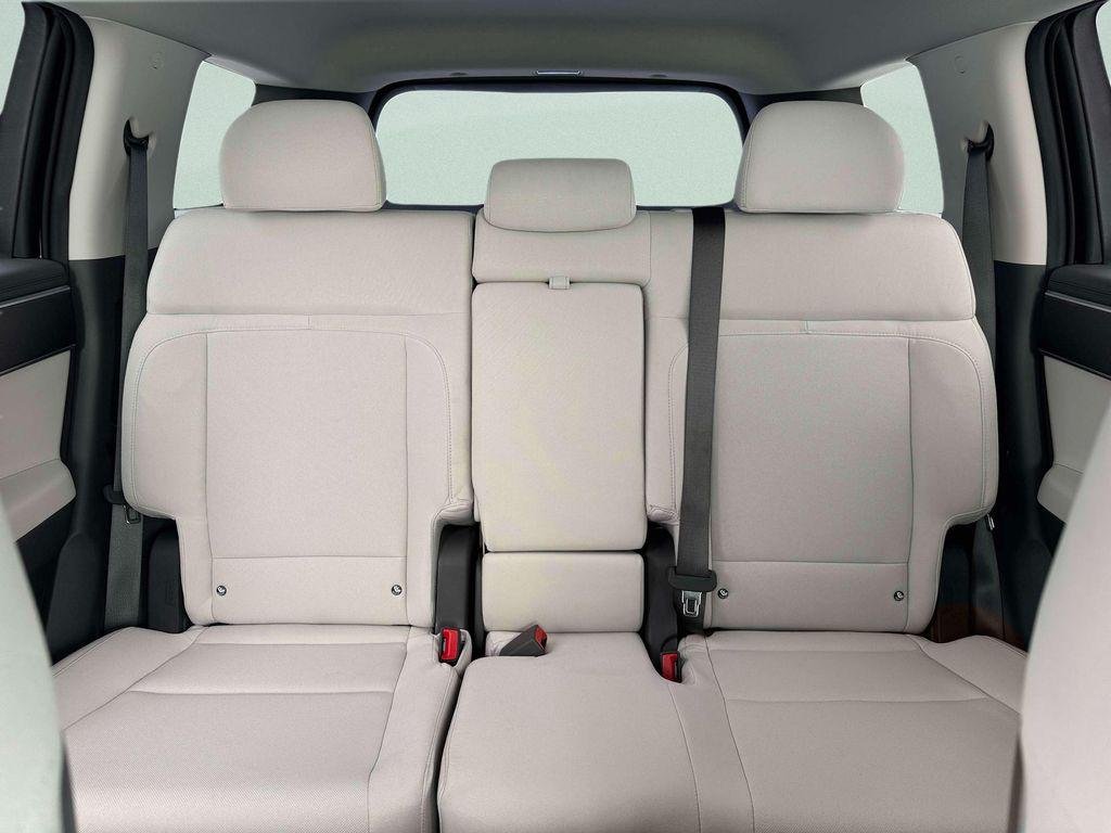 2026 Hyundai Santa Fe SE - Photo 15