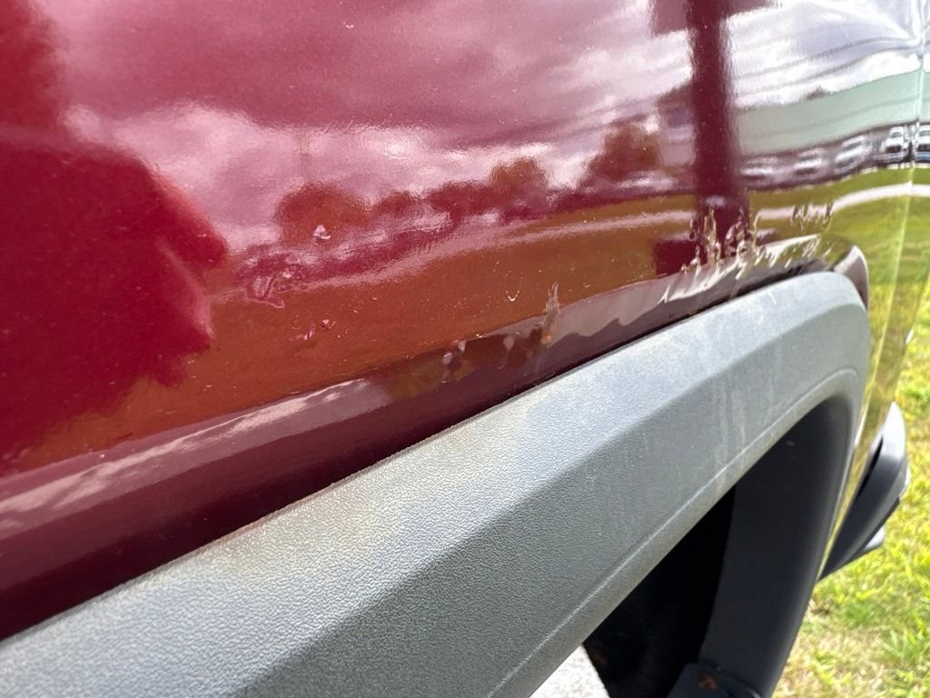 Used 2016 Crimson Red Tintcoat GMC SLE image 11
