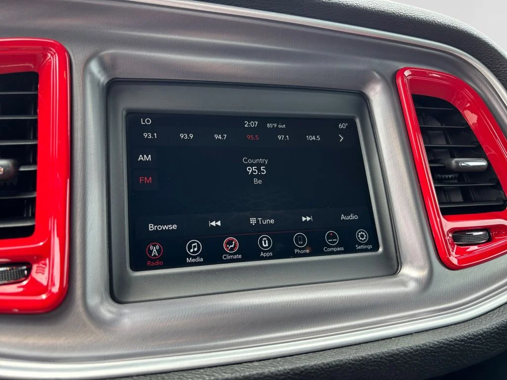 Used 2020 Red Dodge SXT image 23