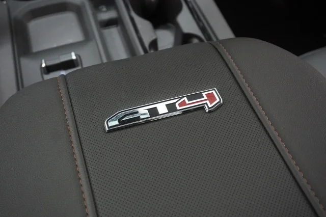 New 2026 Onyx Black GMC AT4 image 31