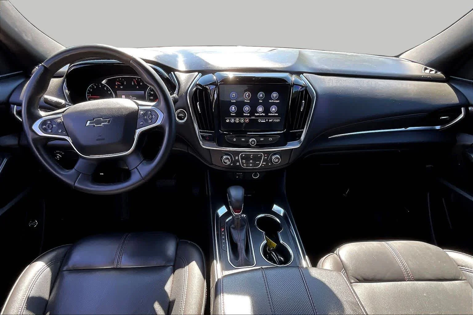 Used 2023 Iridescent Pearl Tricoat Chevrolet RS image 29