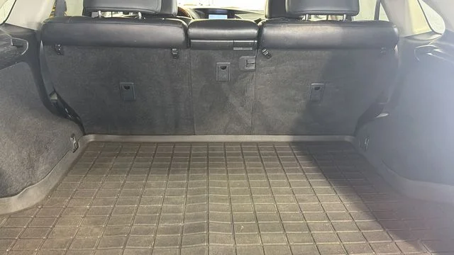 Used 2012 Black Lexus 350 image 10