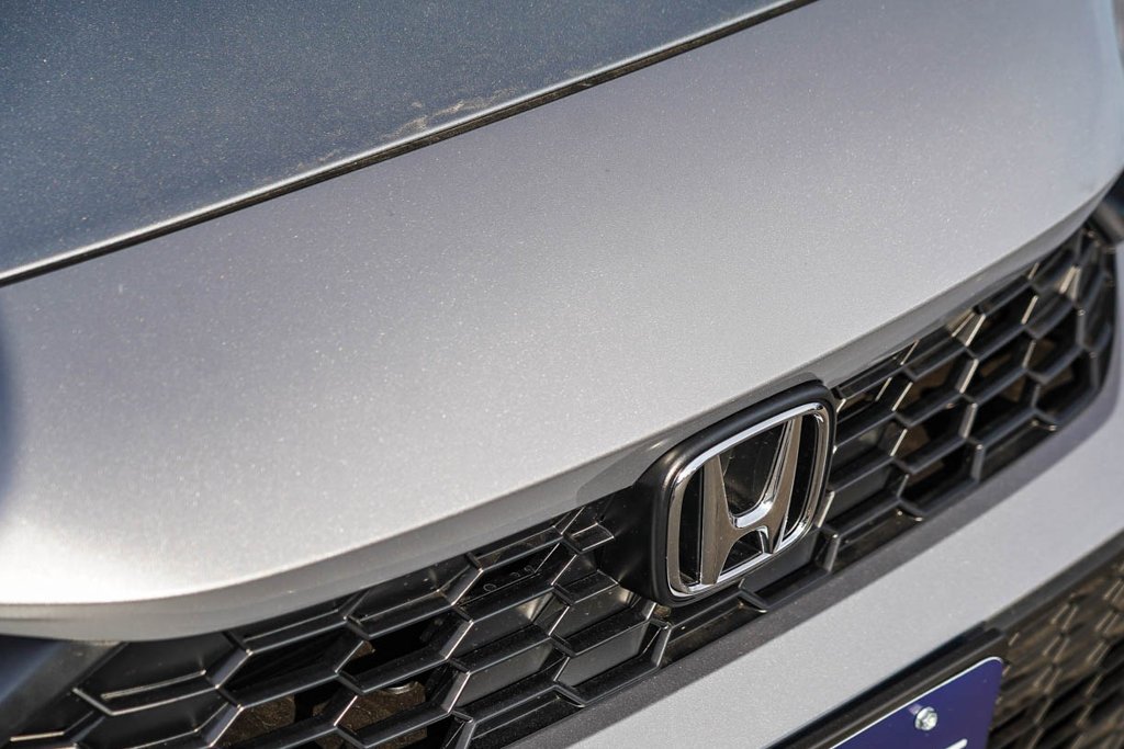 New 2026 Solar Silver Metallic Honda Sport image 3