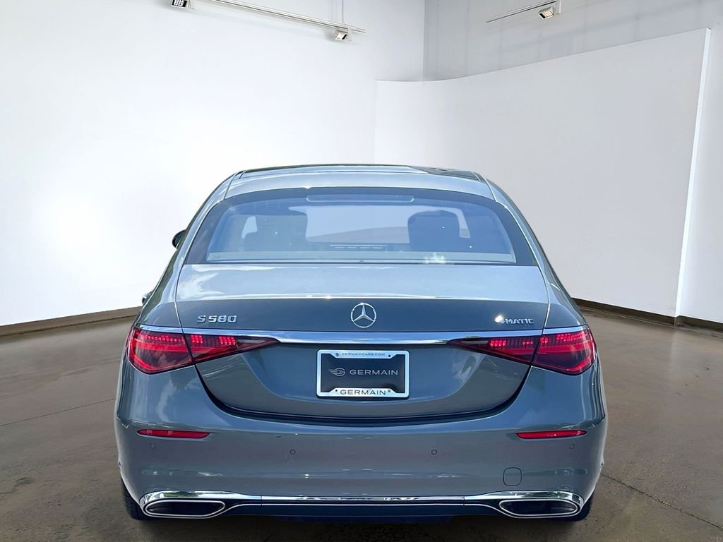 Used 2022  Mercedes-Benz S 580 image 5
