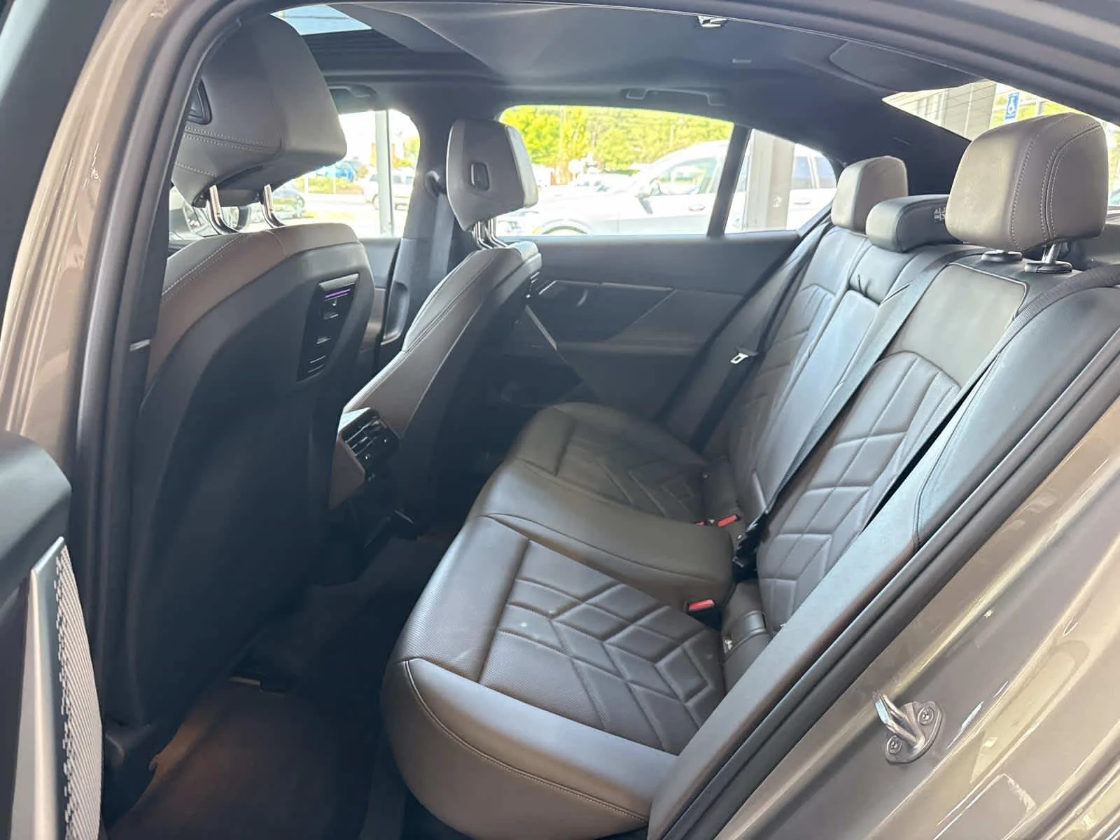 Used 2024 Oxide Grey Metallic BMW 530i xDrive image 27