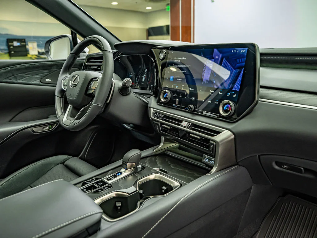 New 2026 Eminent White Pearl Lexus LUXURY image 44
