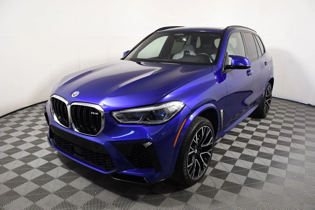 2023 BMW X5 M -'s photo