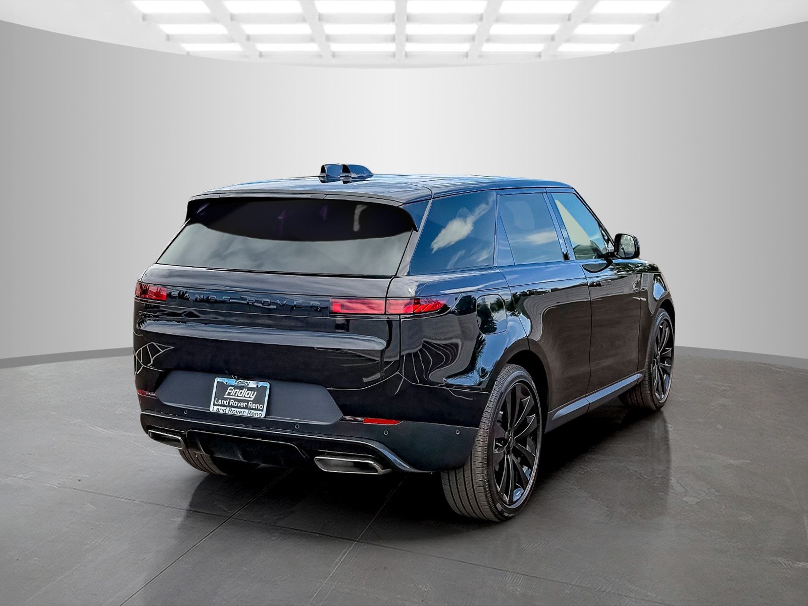 New 2026 Santorini Black Land Rover SE image 5
